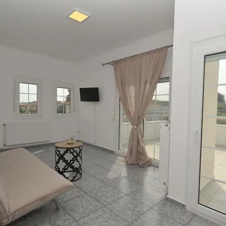 Irini By Travelpro Services Beach Halkidiki Неа-Потидеа