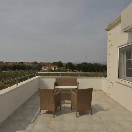 Irini By Travelpro Services Beach Halkidiki Дом отдыха Неа-Потидеа